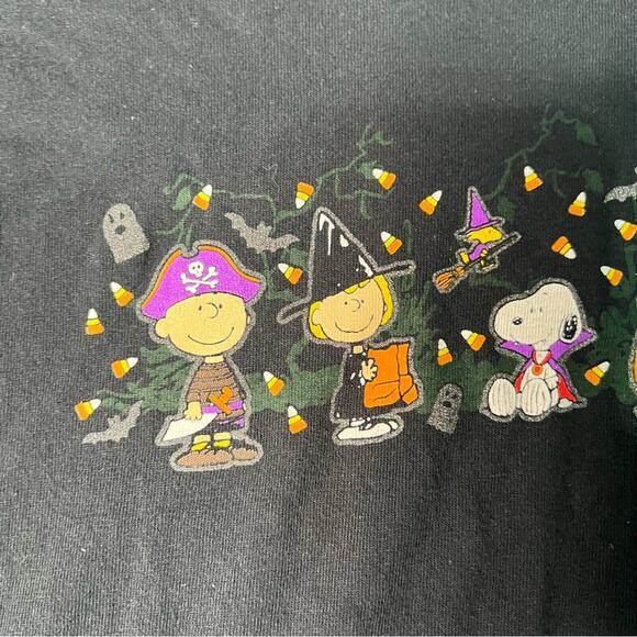 Vintage Peanuts Youth Large Halloween Graphic T Shirt Snoopy  100% Cotton - Picture 5 of 6